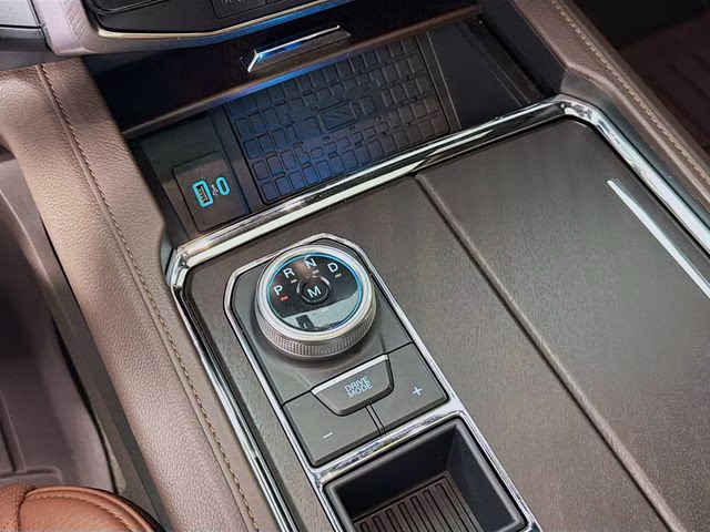 2024 Green Ford Expedition King Ranch RWD SUV