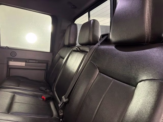 2013 Green Ford Super Duty F-250 SRW Lariat 4X4 Truck