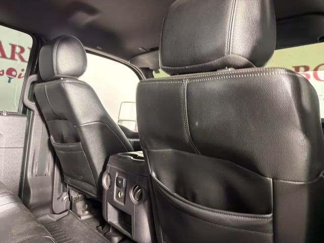 2013 Green Ford Super Duty F-250 SRW Lariat 4X4 Truck