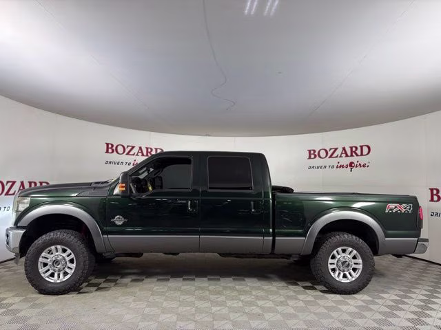 2013 Green Ford Super Duty F-250 SRW Lariat 4X4 Truck
