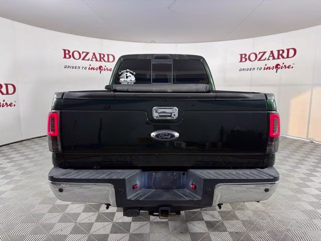 2013 Green Ford Super Duty F-250 SRW Lariat 4X4 Truck