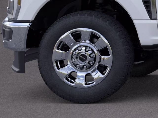 2026 Star White Metallic Tri-Coat Ford Super Duty F-350 SRW XL 4X4 Truck