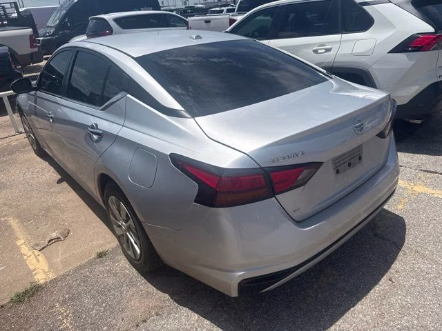 2020 Brilliant Silver Metallic Nissan Altima 2.5 S FWD Sedan