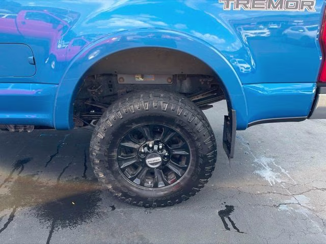 2021 Blue Metallic Ford Super Duty F-250 SRW XLT 4X4 Truck