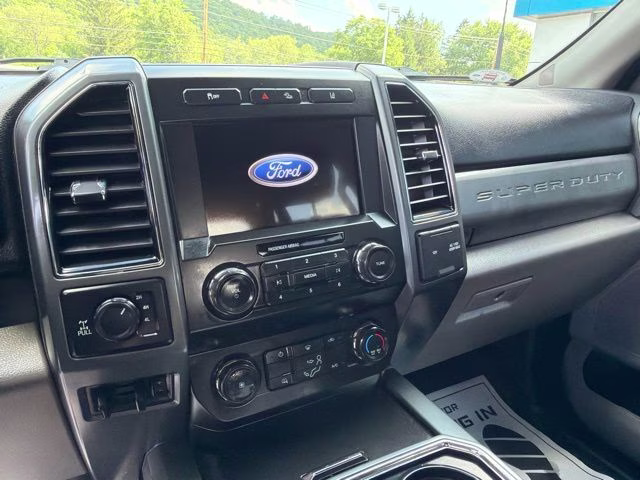2021 Blue Metallic Ford Super Duty F-250 SRW XLT 4X4 Truck