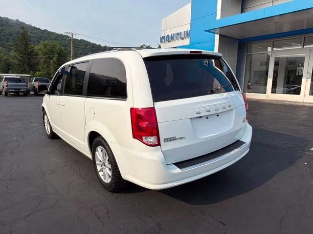 2019 White Dodge Grand Caravan SXT FWD Van
