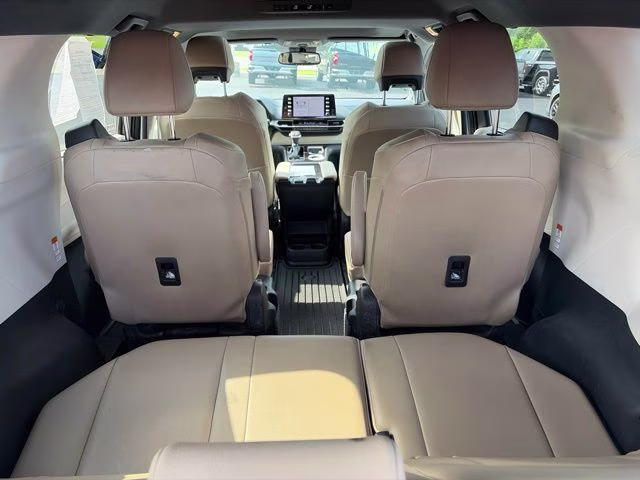 2021 Predawn Gray Mica Toyota Sienna XLE AWD Van