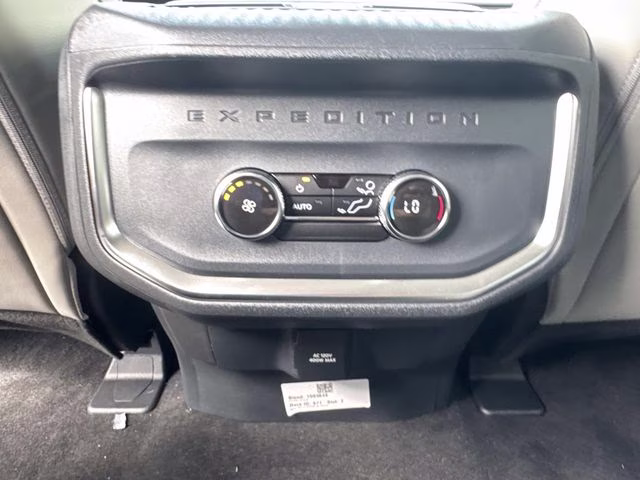 2027 White Ford Expedition Max Active RWD SUV