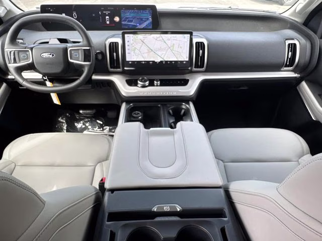2027 White Ford Expedition Max Active RWD SUV