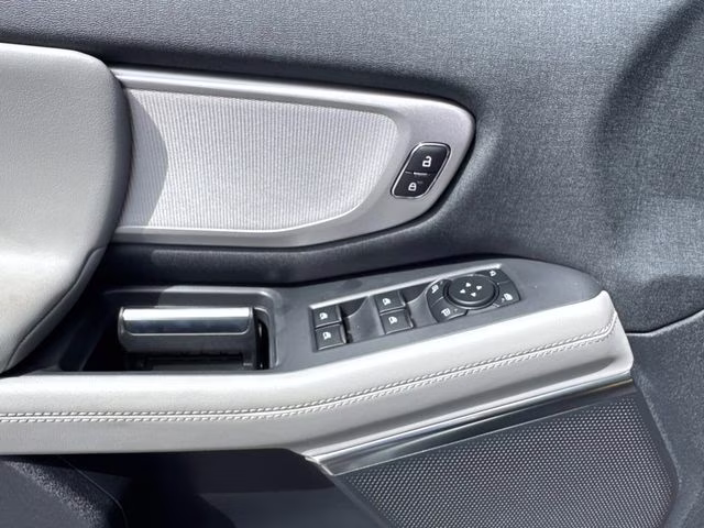 2027 White Ford Expedition Max Active RWD SUV