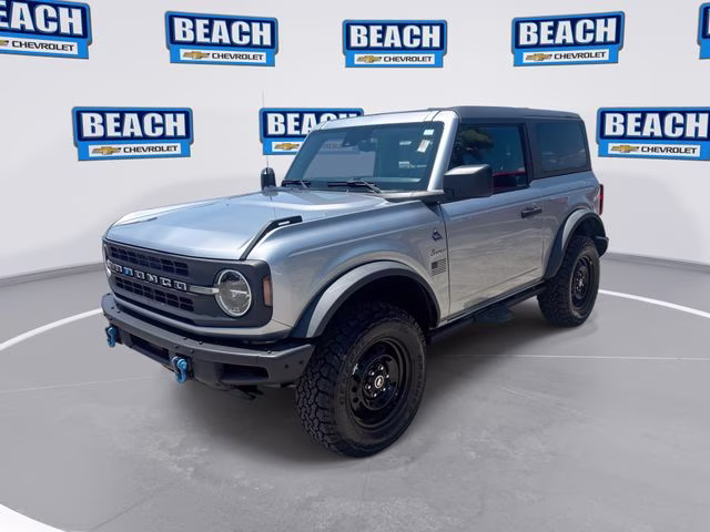 2021 Silver Metallic Ford Bronco Black Diamond 4X4 SUV