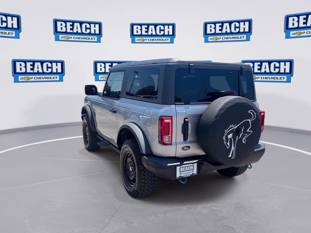 2021 Silver Metallic Ford Bronco Black Diamond 4X4 SUV