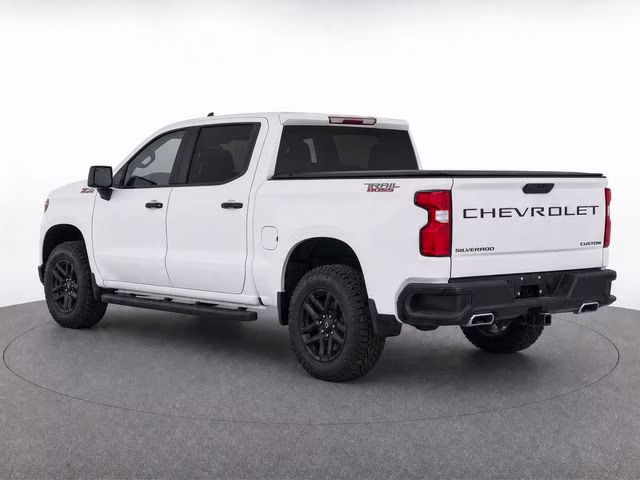2022 Summit White Chevrolet Silverado 1500 LTD Custom Trail Boss 4X4 Truck