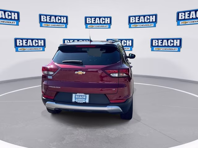 2024 Crimson Chevrolet Trailblazer LT FWD SUV