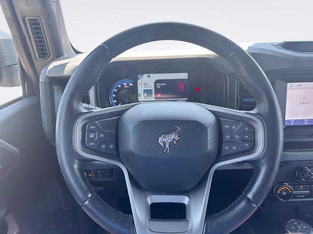 2021 Silver Metallic Ford Bronco Black Diamond 4X4 SUV