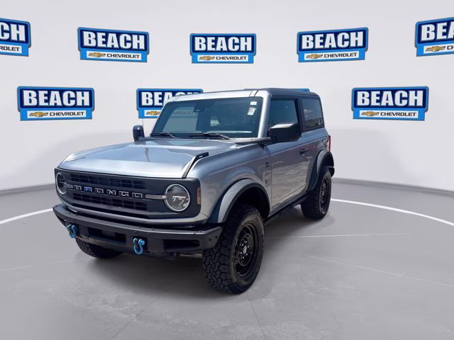 2021 Silver Metallic Ford Bronco Black Diamond 4X4 SUV