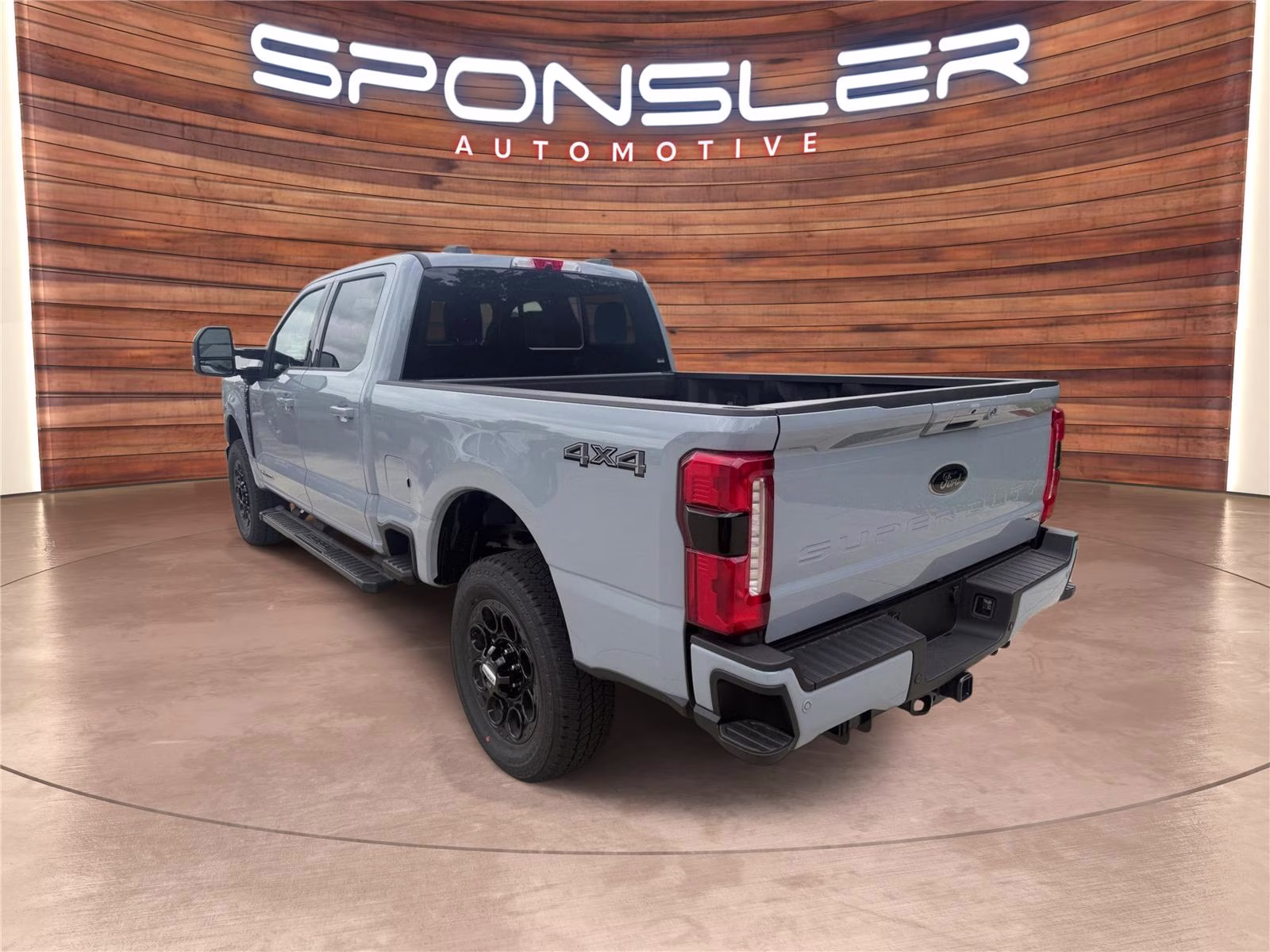 2026 Glacier Gray Metallic Tri-Coat Ford Super Duty F-250 SRW Lariat 4X4 Truck