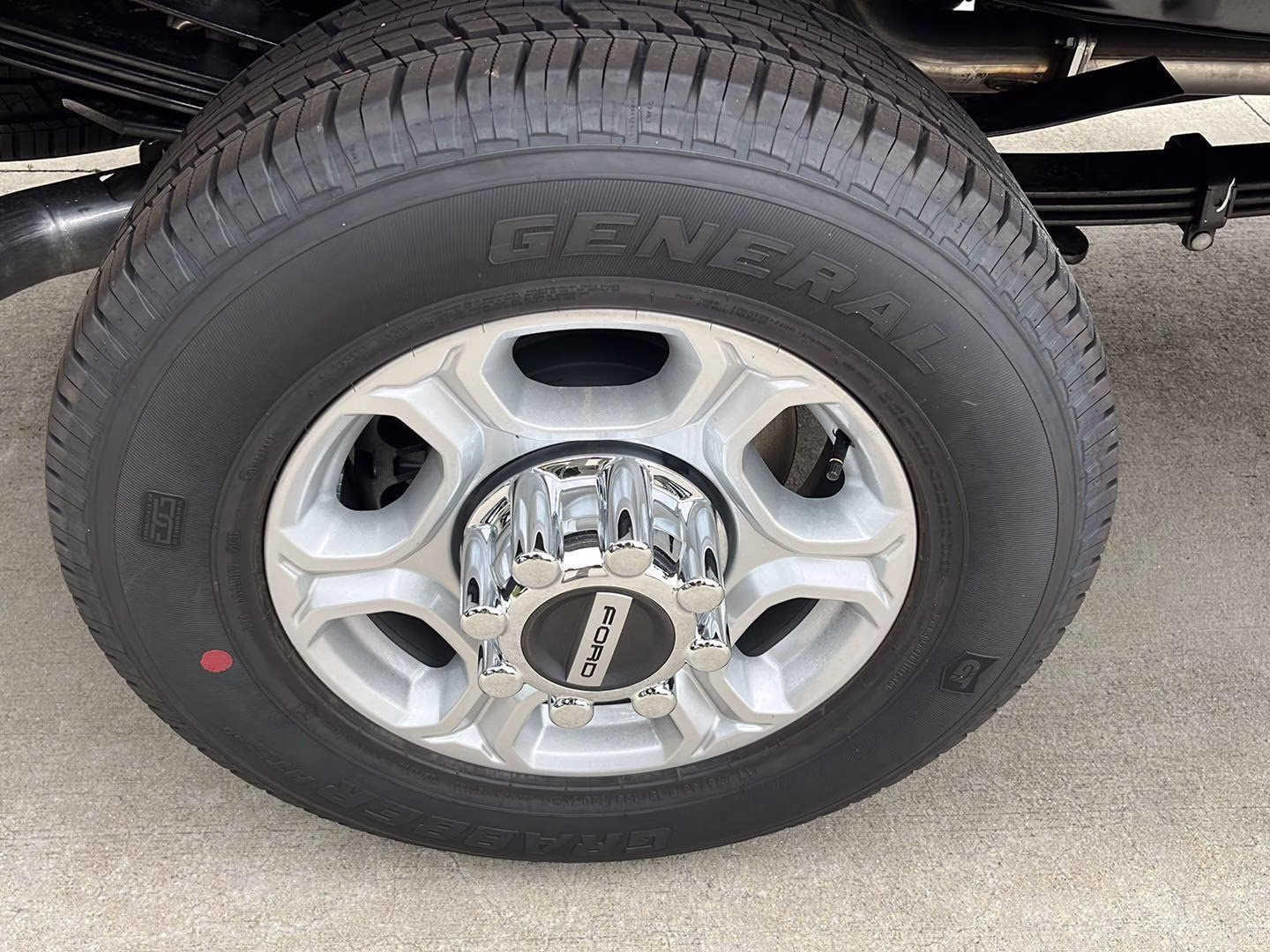 2026 Carbonized Gray Ford Super Duty F-350 SRW XLT 4X4 Truck