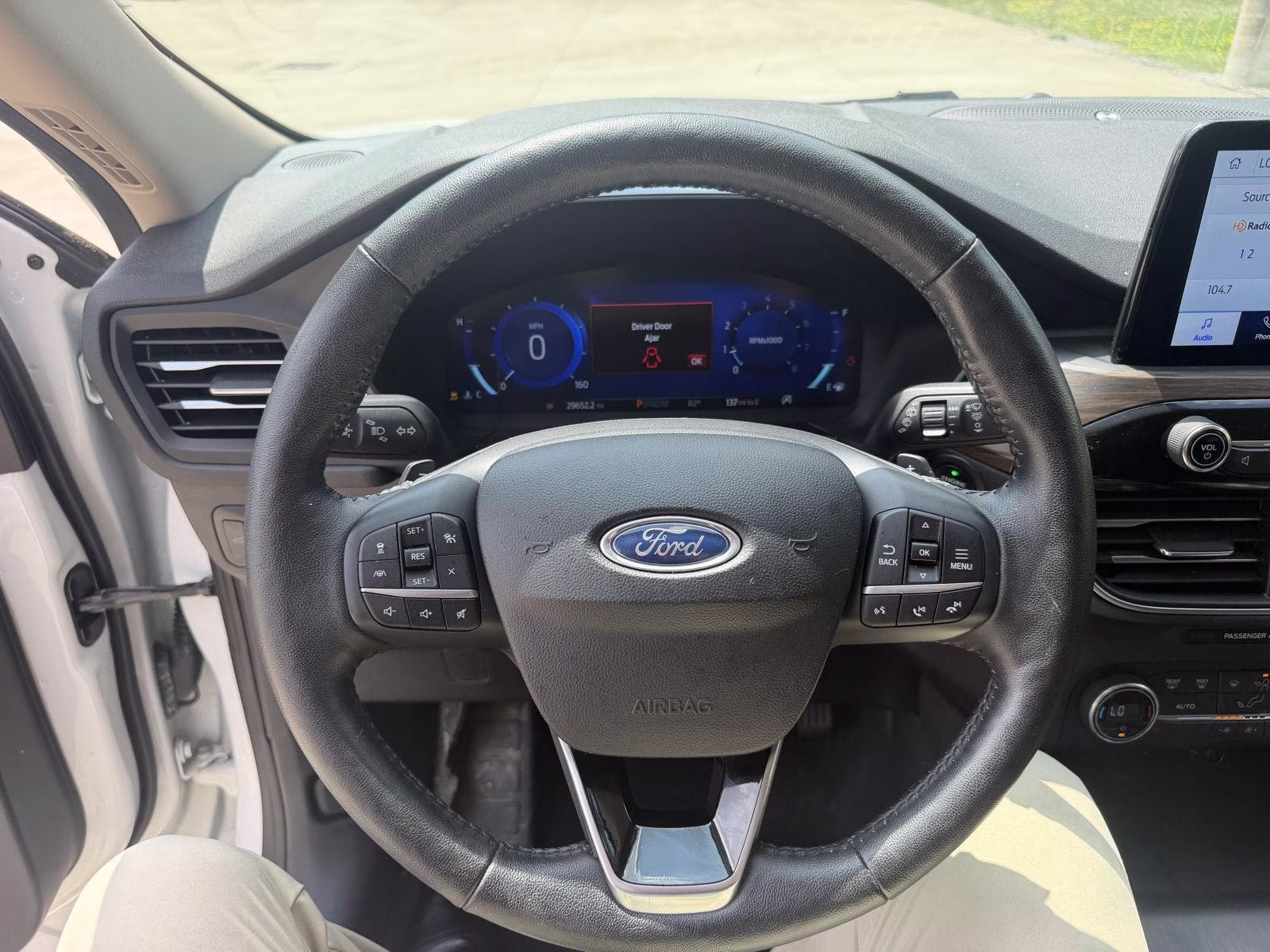 2020 Star White Metallic Tri-Coat Ford Escape Titanium AWD SUV