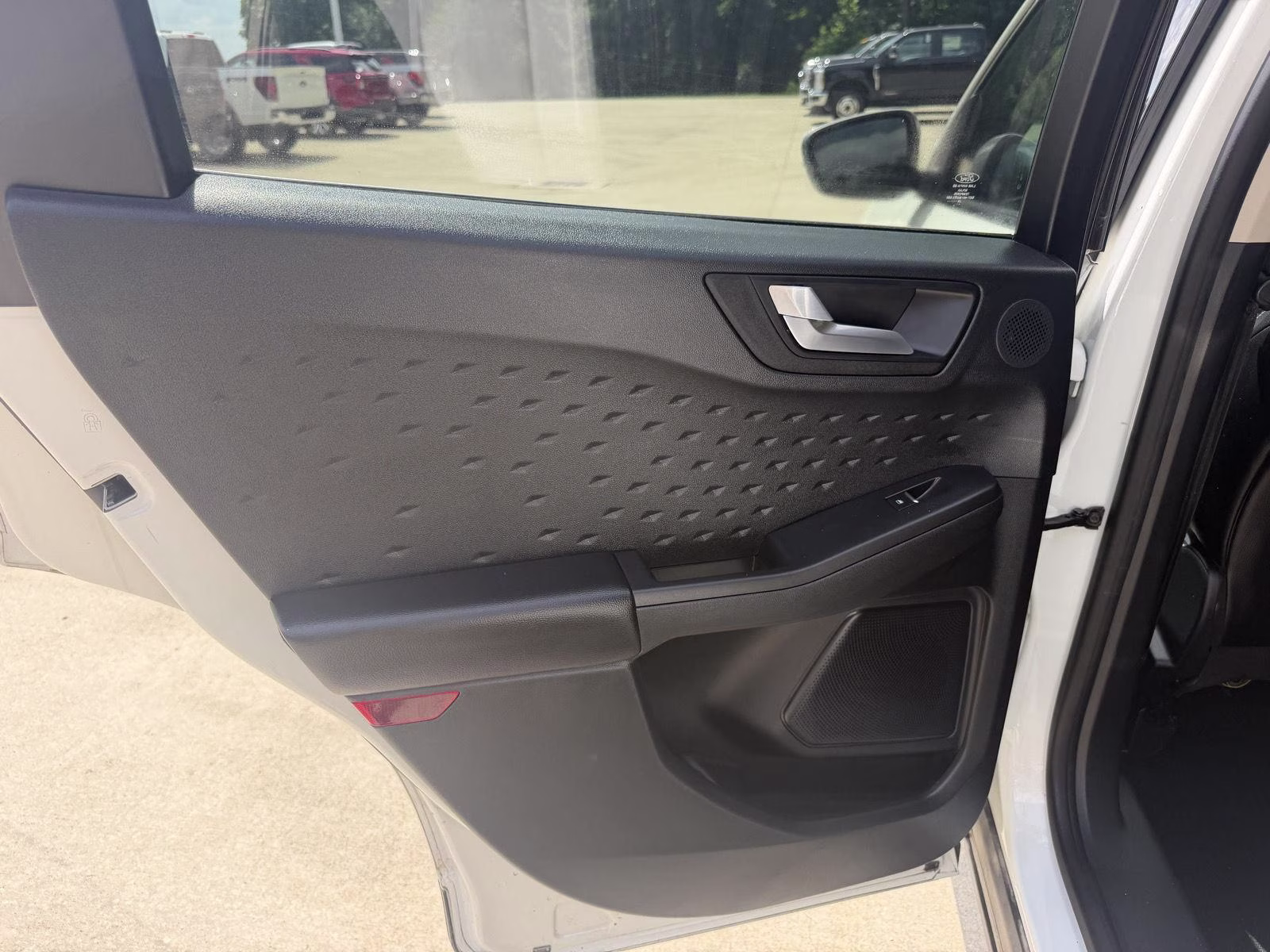 2020 Star White Metallic Tri-Coat Ford Escape Titanium AWD SUV