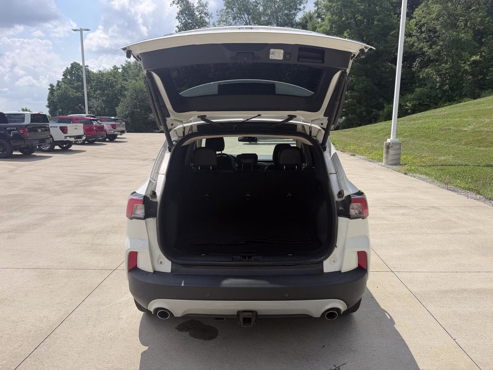 2020 Star White Metallic Tri-Coat Ford Escape Titanium AWD SUV