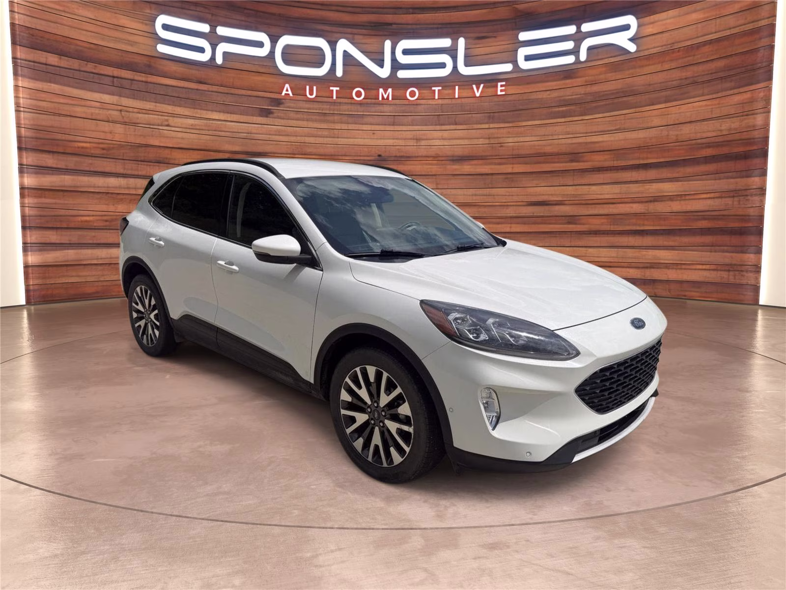 2020 Star White Metallic Tri-Coat Ford Escape Titanium AWD SUV