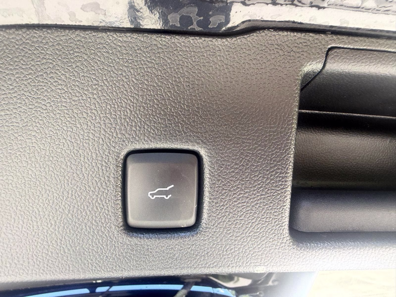 2024 Agate Black Ford Escape ST-Line AWD SUV