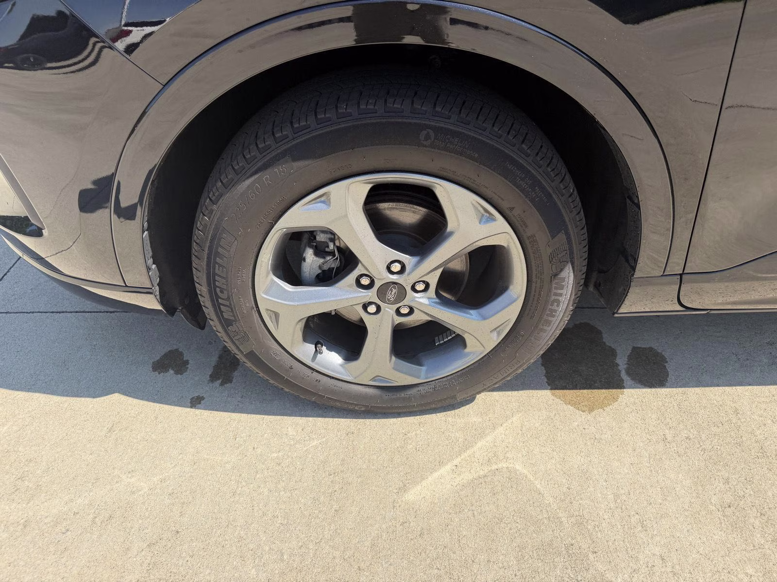2024 Agate Black Ford Escape ST-Line AWD SUV