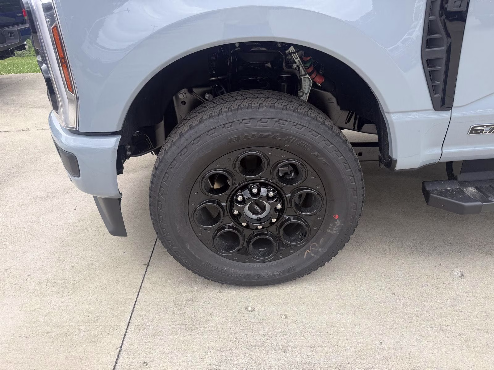 2026 Glacier Gray Metallic Tri-Coat Ford Super Duty F-250 SRW Lariat 4X4 Truck