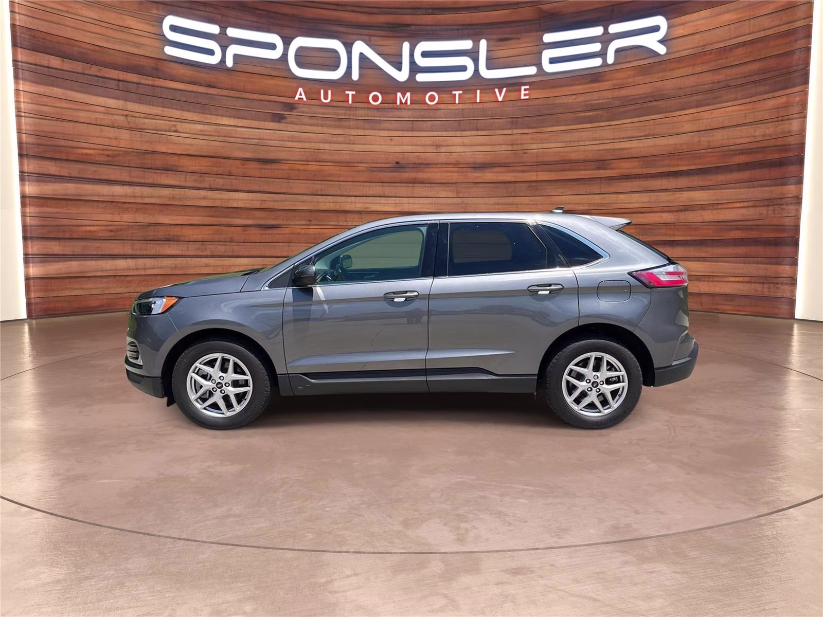 2024 Carbonized Gray Ford Edge SEL AWD SUV