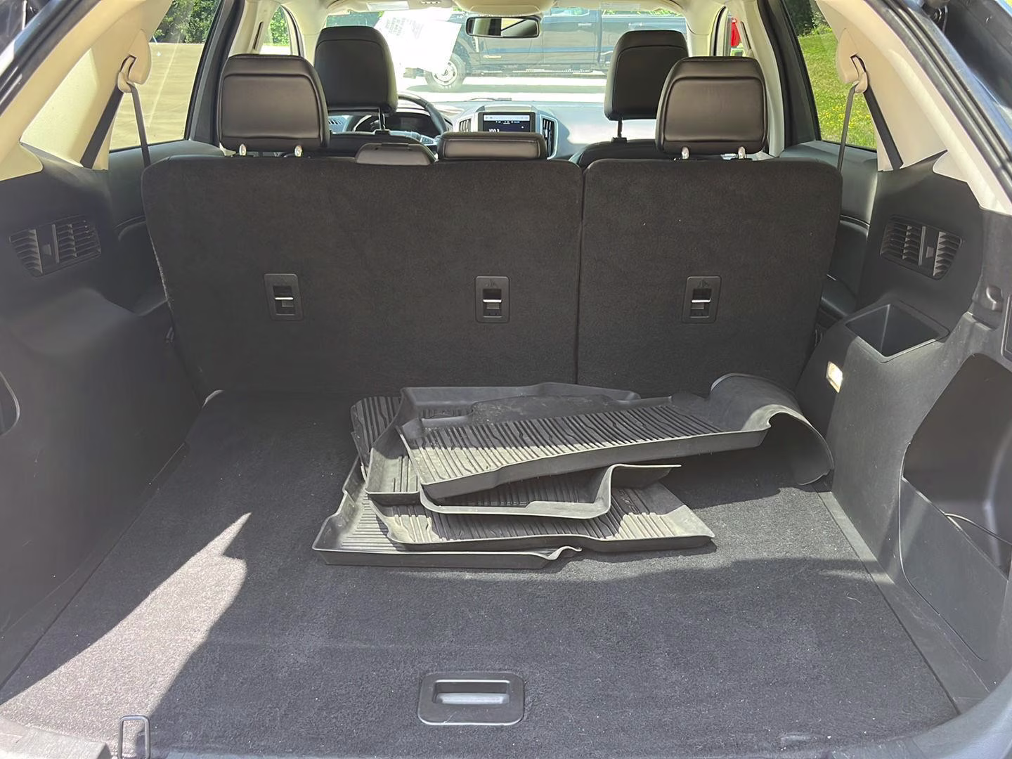 2024 Carbonized Gray Ford Edge SEL AWD SUV