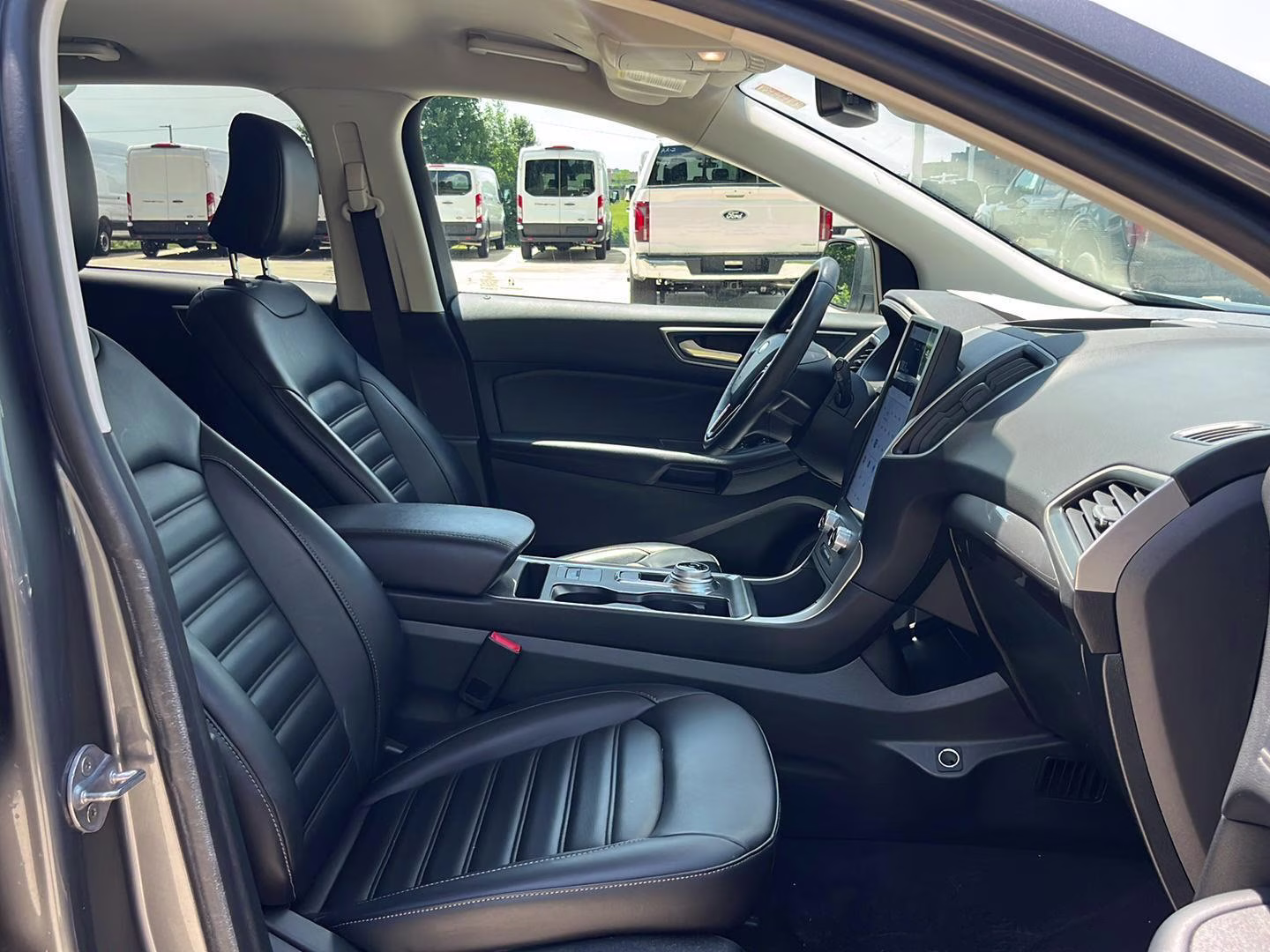 2024 Carbonized Gray Ford Edge SEL AWD SUV