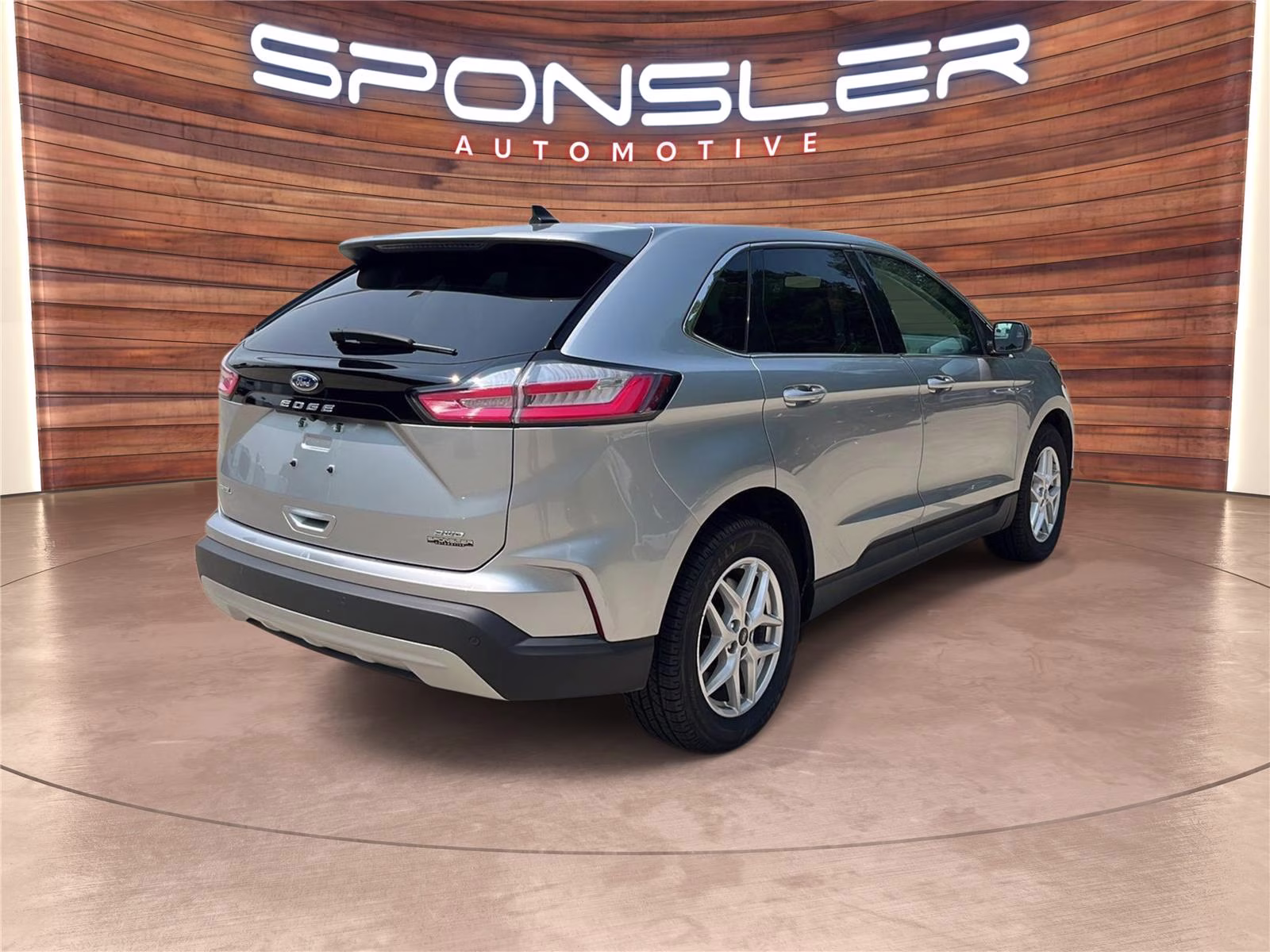2023 Iconic Silver Ford Edge SEL AWD SUV