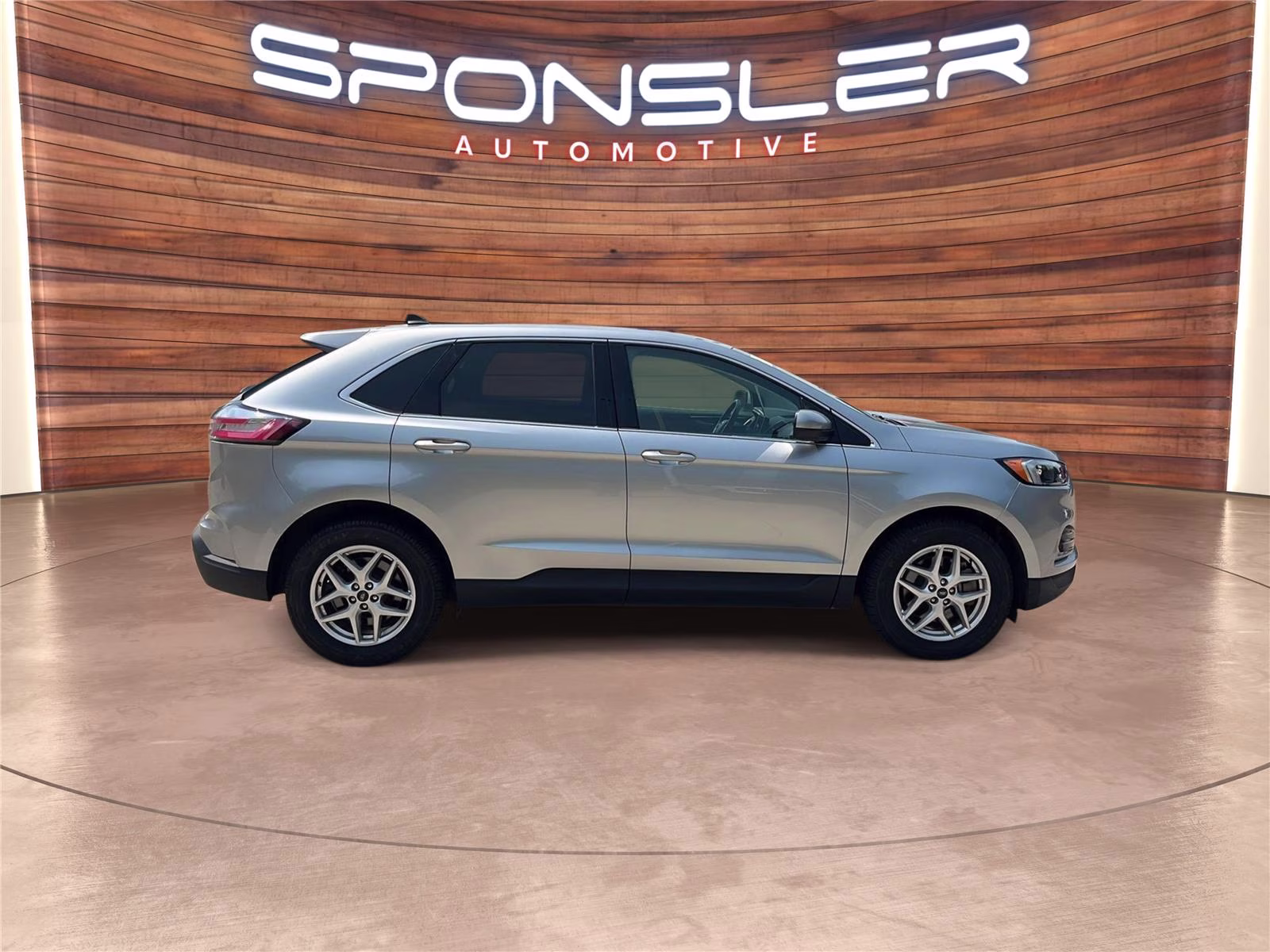 2023 Iconic Silver Ford Edge SEL AWD SUV