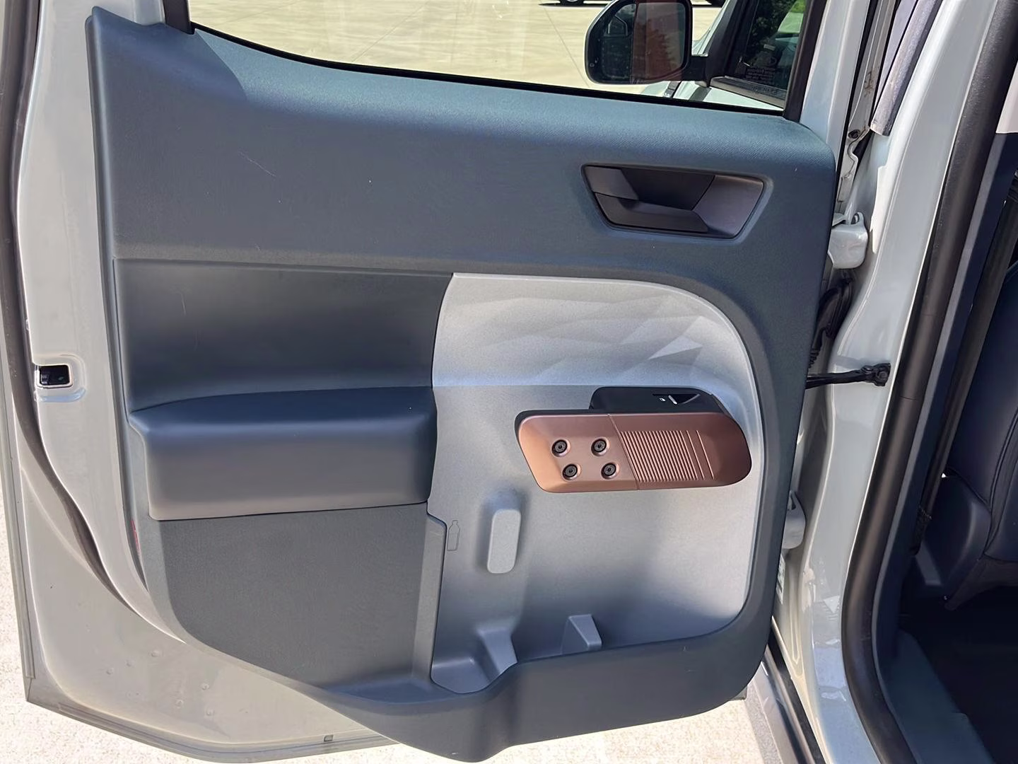 2023 Cactus Gray Ford Maverick LARIAT FWD Truck
