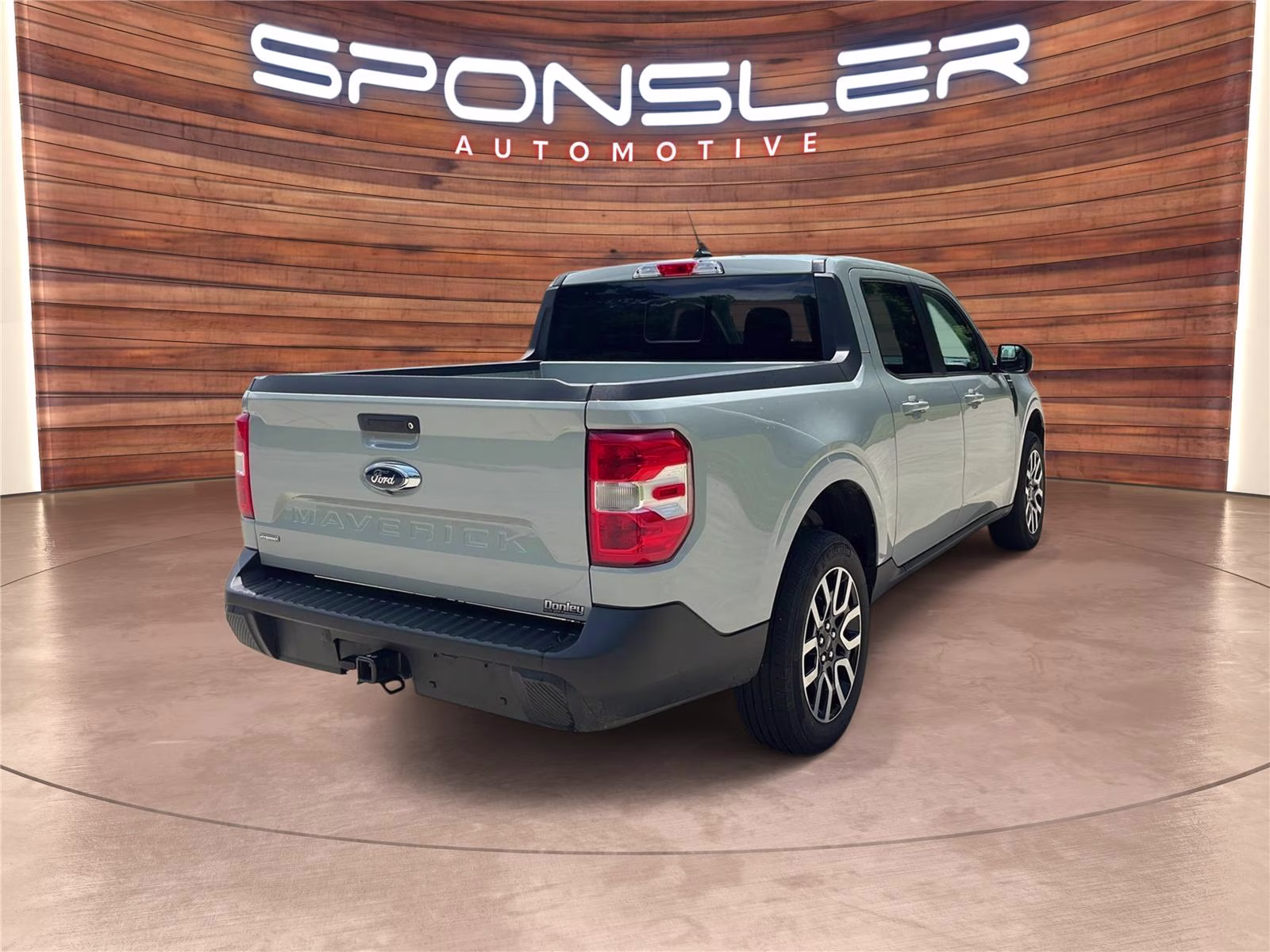 2023 Cactus Gray Ford Maverick LARIAT FWD Truck