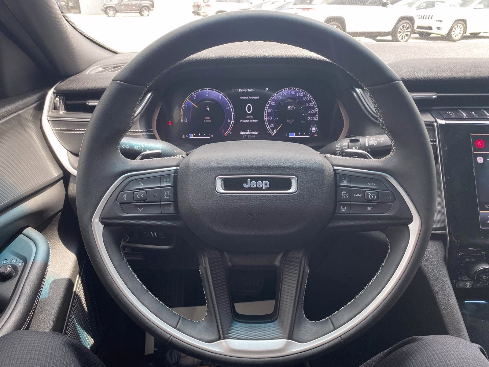 2023 Silver Zynith Jeep Grand Cherokee Altitude 4X4 SUV