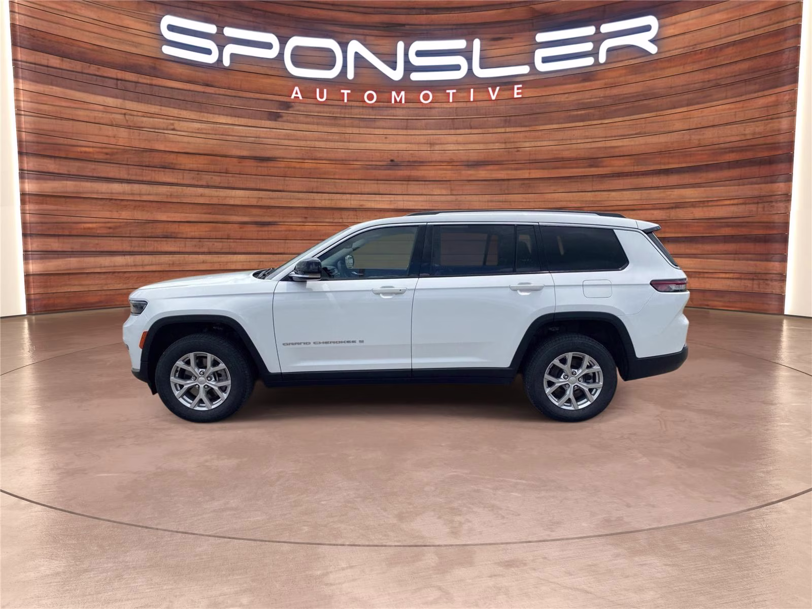 2023 Bright White Clearcoat Jeep Grand Cherokee L Limited 4X4 SUV