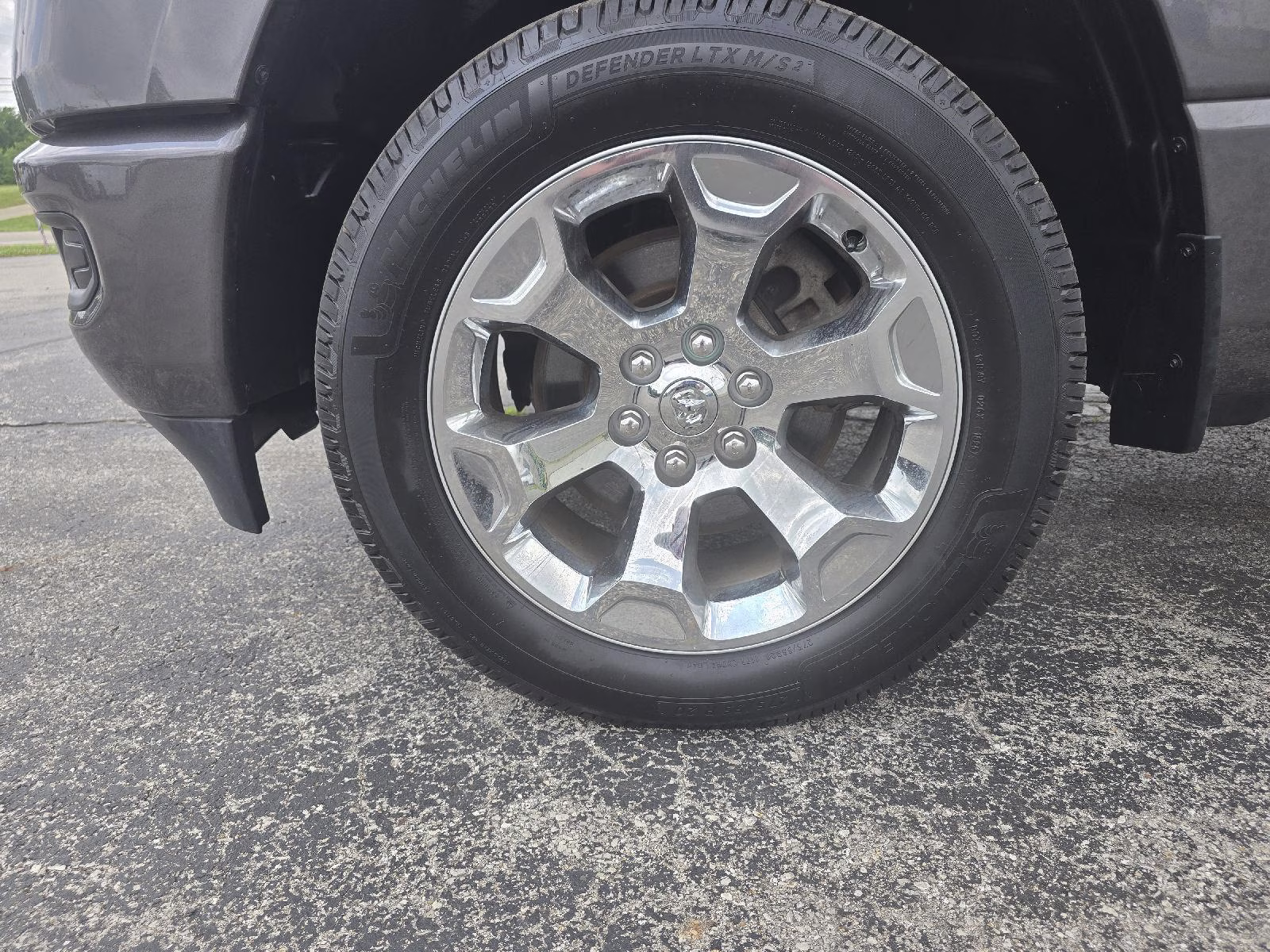 2023 Granite Crystal Metallic Clearcoat Ram 1500 Big Horn 4X4 Truck