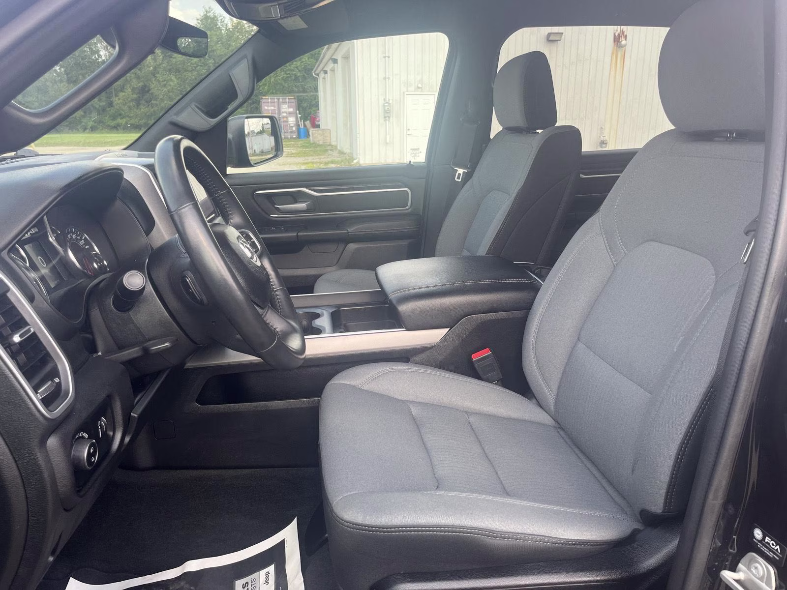 2023 Diamond Black Crystal Pearlcoat Ram 1500 Big Horn 4X4 Truck