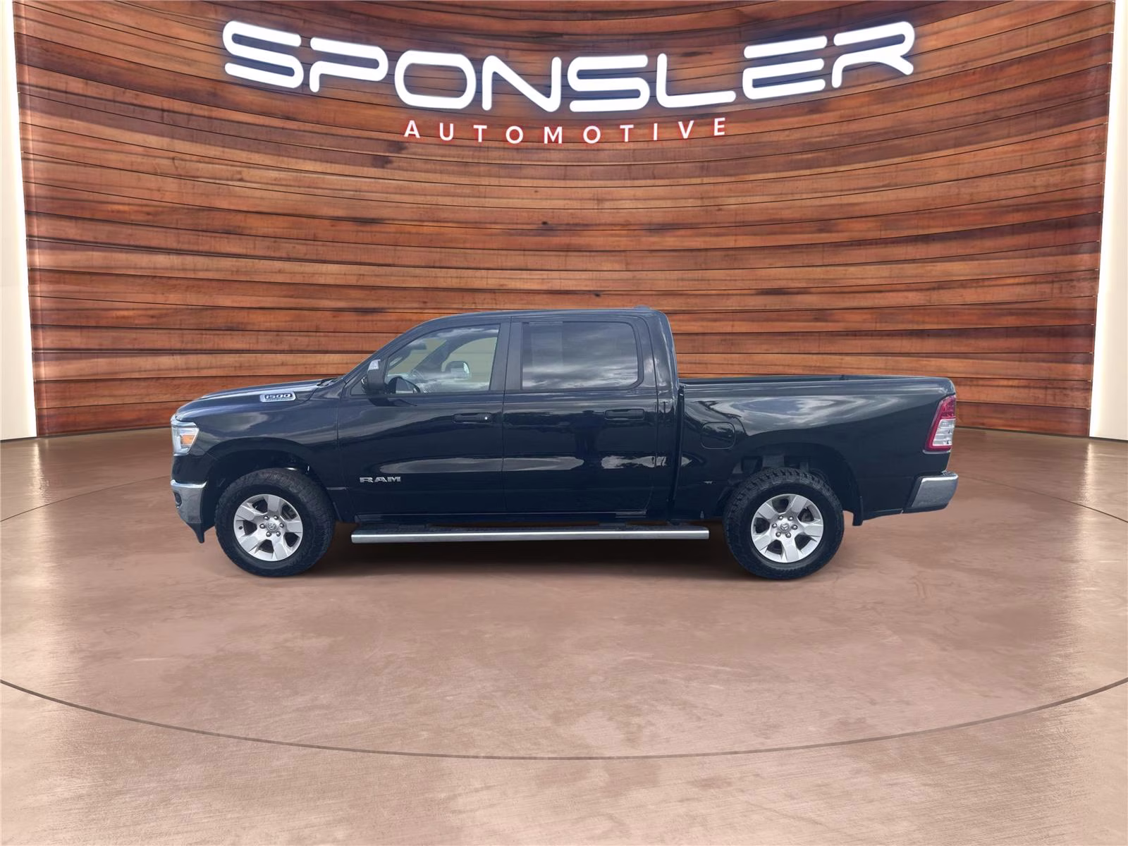 2023 Diamond Black Crystal Pearlcoat Ram 1500 Big Horn 4X4 Truck