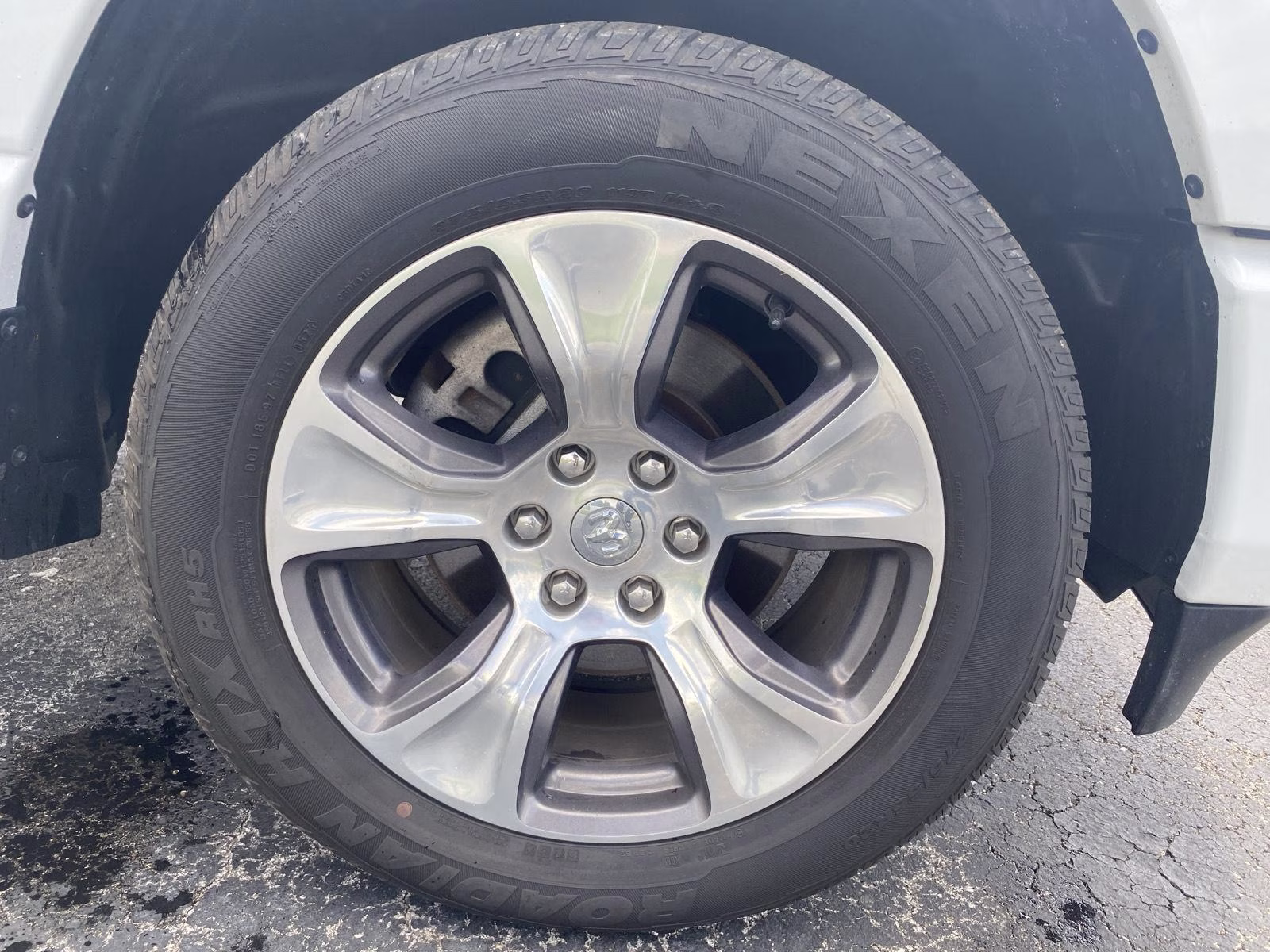 2023 Bright White Clearcoat Ram 1500 Laramie 4X4 Truck