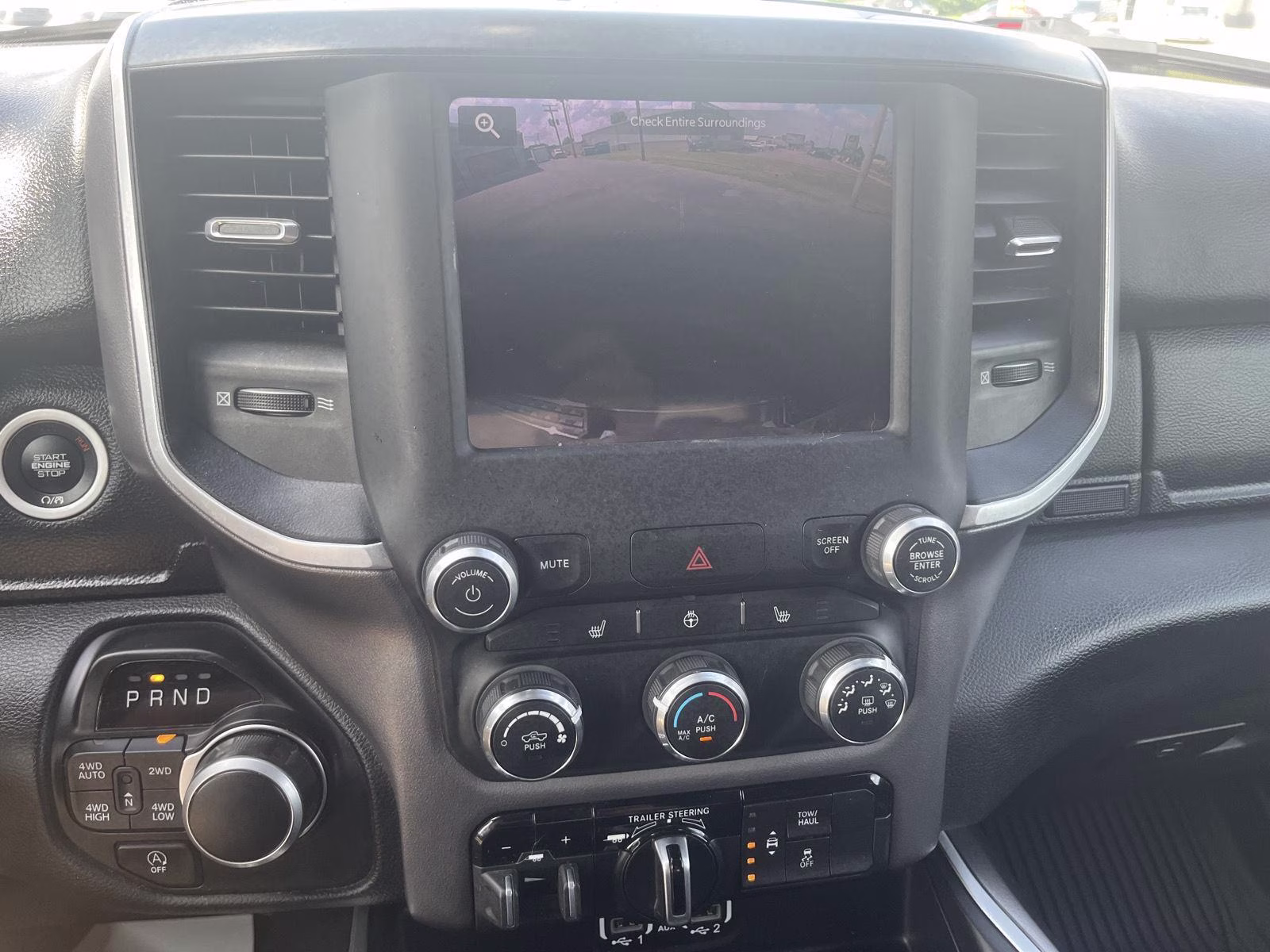 2023 Diamond Black Crystal Pearlcoat Ram 1500 Big Horn 4X4 Truck