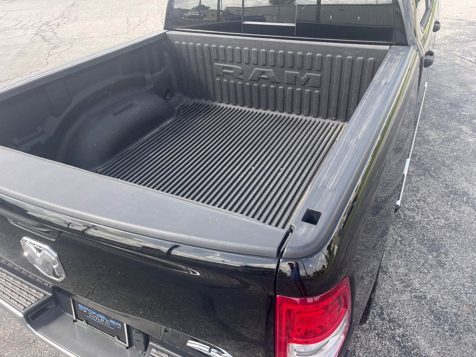 2023 Diamond Black Crystal Pearlcoat Ram 1500 Big Horn 4X4 Truck