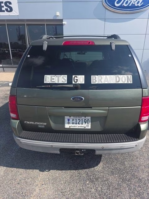 2002 Green Ford Explorer XLT 4X4 SUV