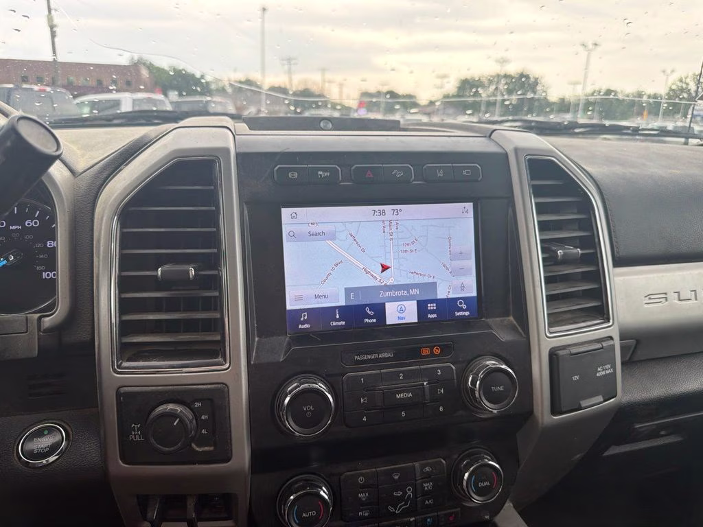 2020 Red Ford Super Duty F-350 SRW Lariat 4X4 Truck