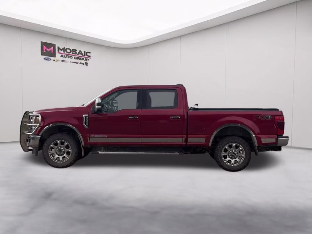 2020 Red Ford Super Duty F-350 SRW Lariat 4X4 Truck