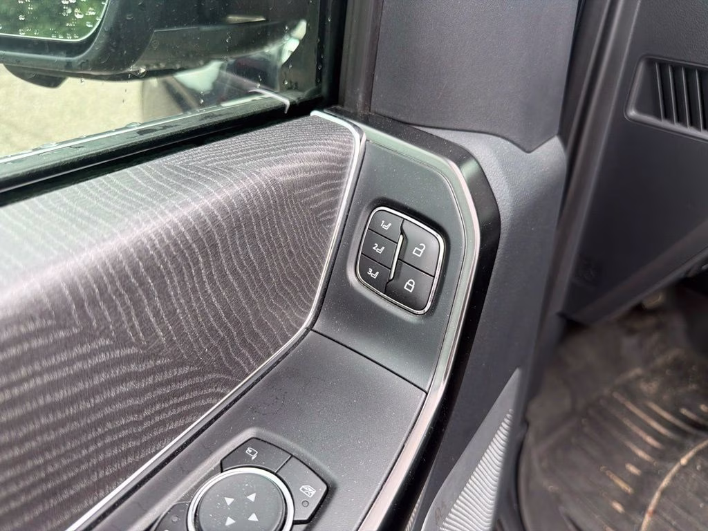 2021 Blue Metallic Ford F-150 Platinum 4X4 Truck