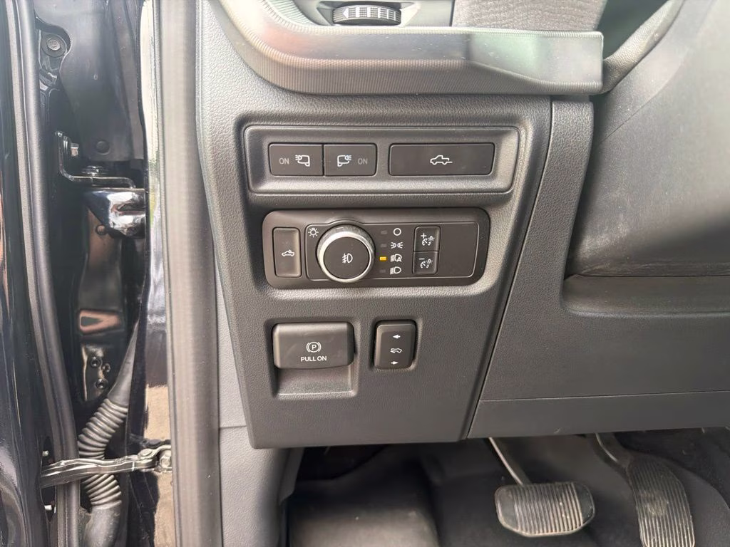 2021 Blue Metallic Ford F-150 Platinum 4X4 Truck