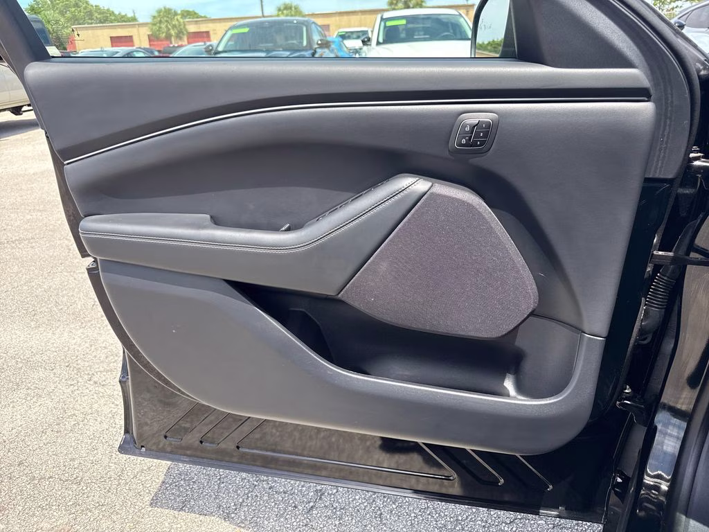 2025 Shadow Black Ford Mustang Mach-E Select RWD SUV